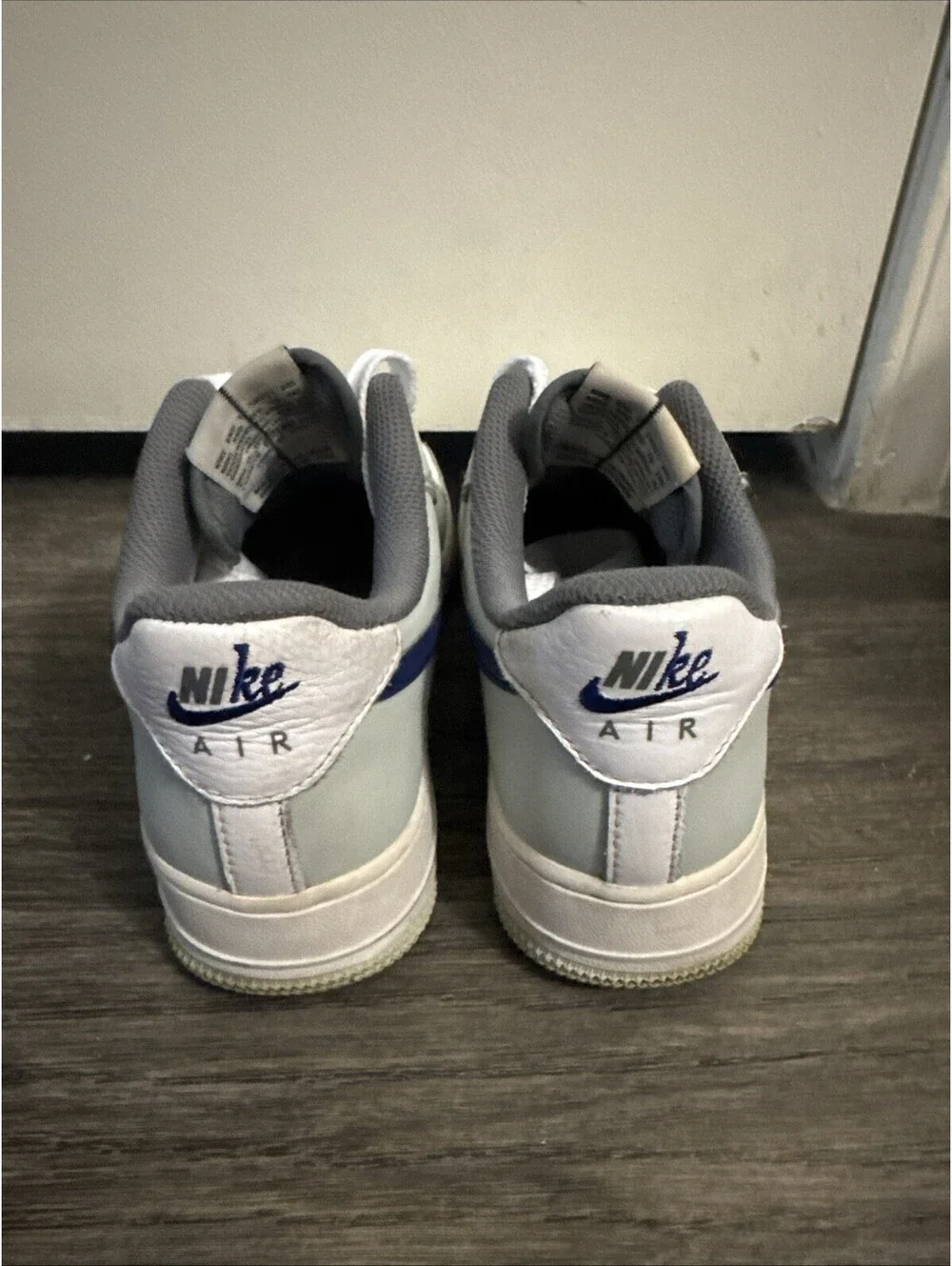 Nike product pair